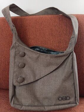 Ogio bag, like new, worn only twice!